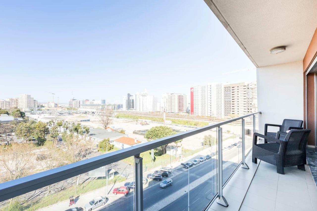 Amazing Flat - Pool And Parking Apartment Lisboa Ngoại thất bức ảnh